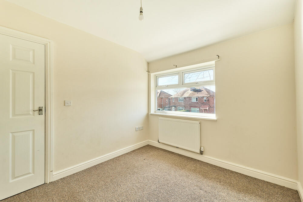 40 Mossford Avenue, Coppenhall, Crewe - Auction Hammer Midlands