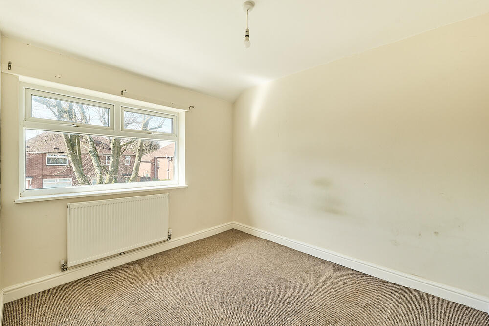 40 Mossford Avenue, Coppenhall, Crewe - Auction Hammer Midlands
