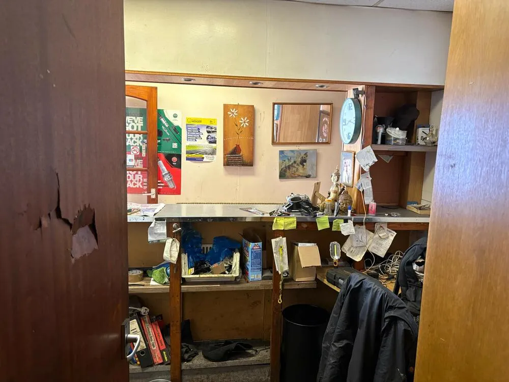 Clinton Square, Lindsay Street, Stoke-On-Trent - Auction Hammer Midlands
