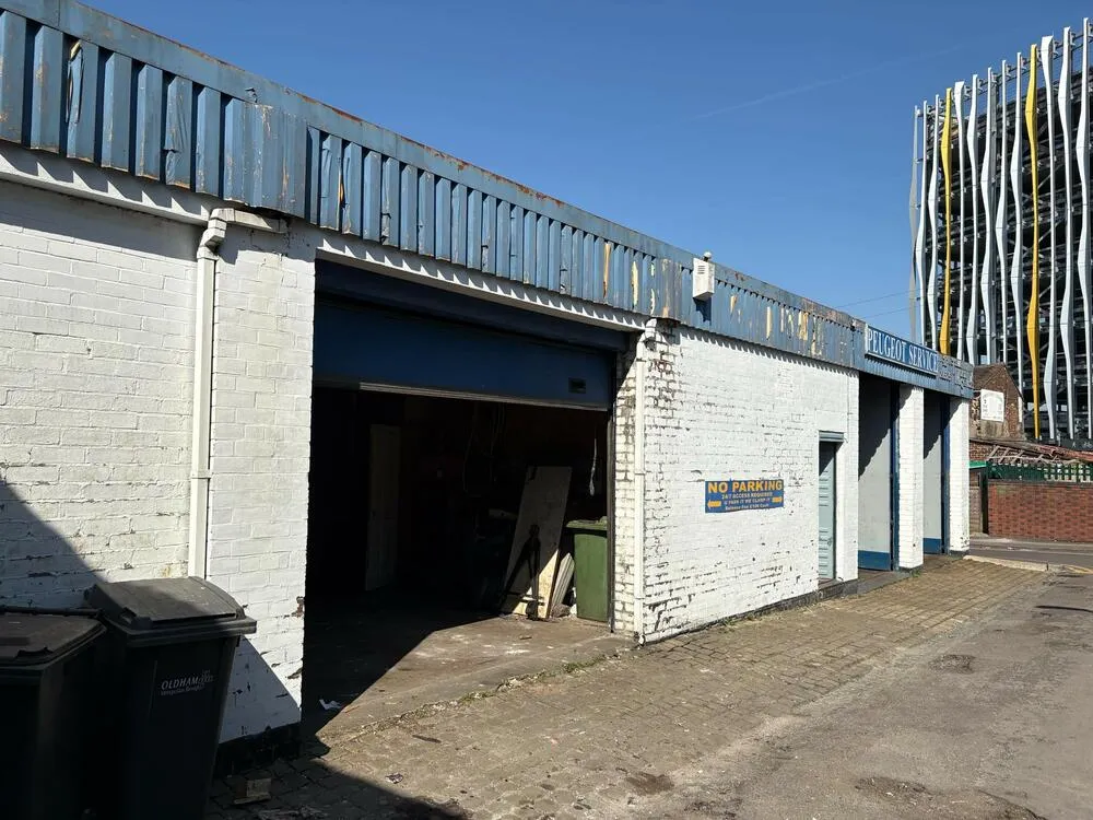 Clinton Square, Lindsay Street, Stoke-On-Trent - Auction Hammer Midlands