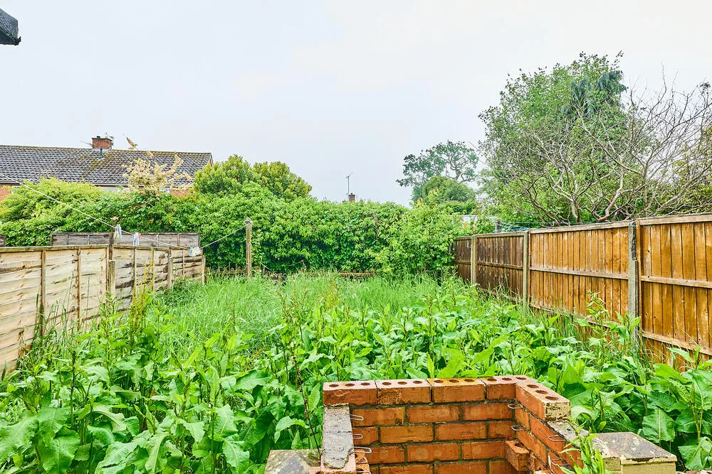 13 Rutland, Harlescott, Shrewsbury - Auction Hammer Midlands