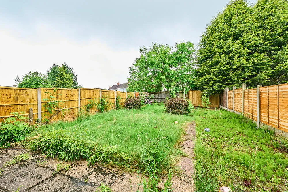 35 Brownshore Lane, Essington, Wolverhampton - Auction Hammer Midlands
