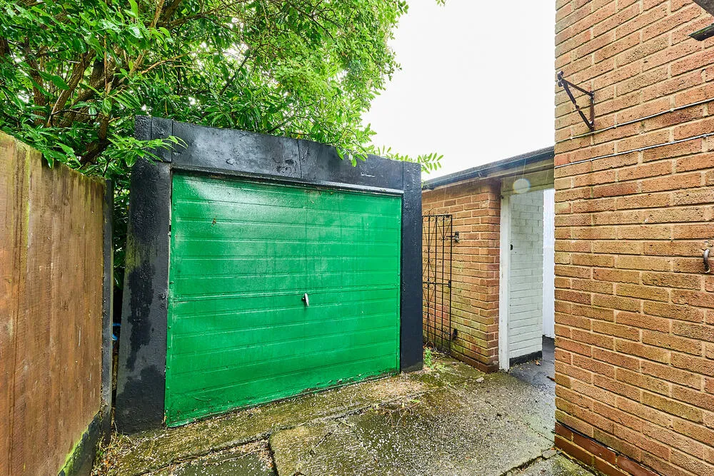 1 Massey Crescent, Shrewsbury, Shropshire - Auction Hammer Midlands