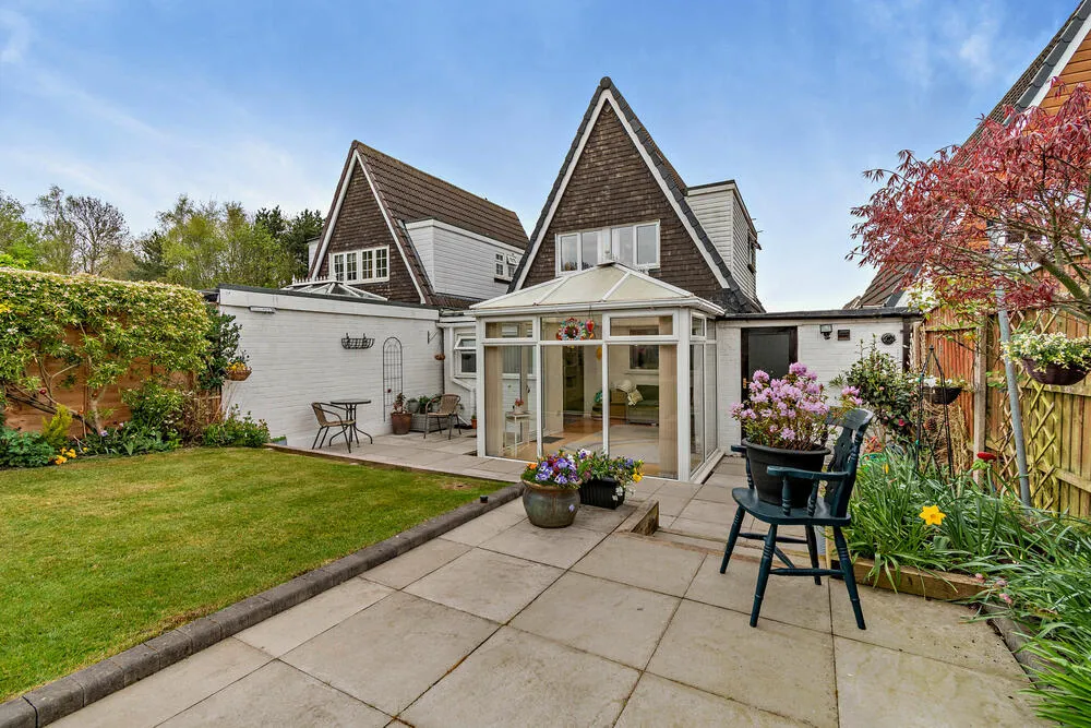23 Giles Road, Curborough, Lichfield - Auction Hammer Midlands