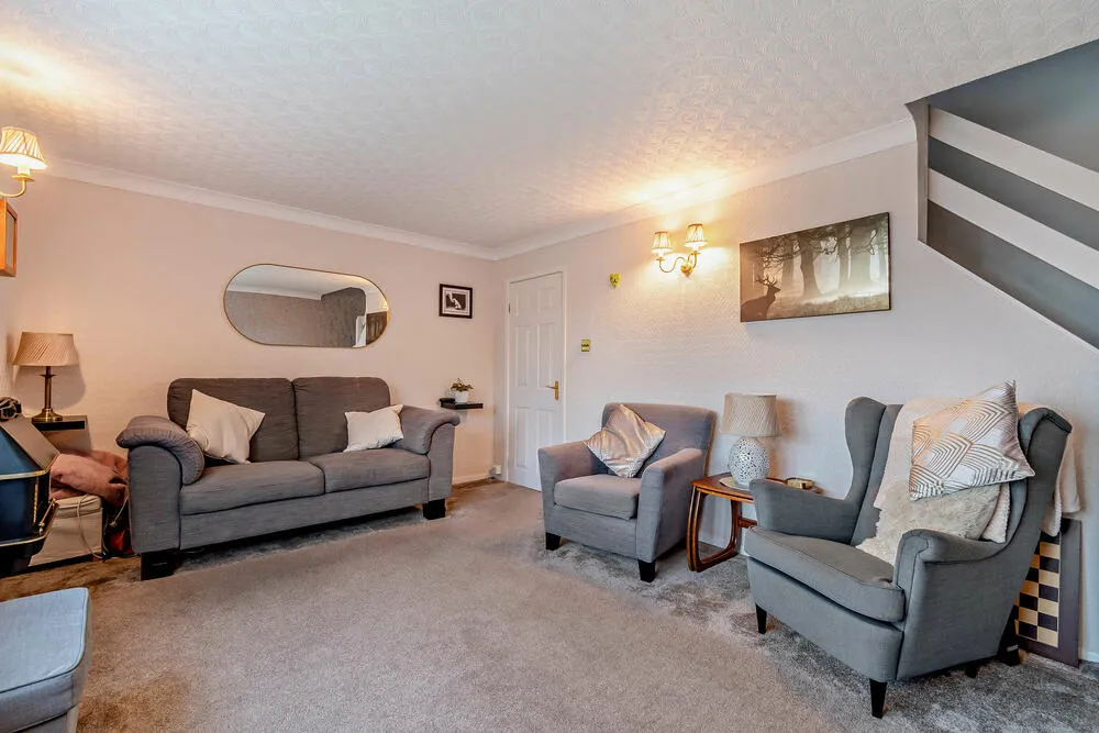 23 Giles Road, Curborough, Lichfield - Auction Hammer Midlands