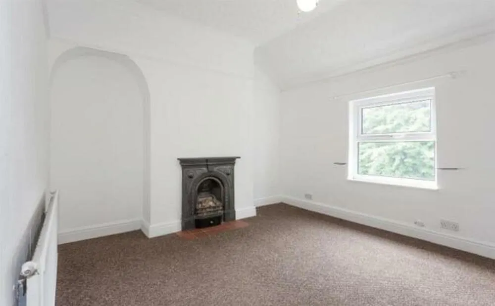 3 Railway Cottages, Station Yard, Congleton - Auction Hammer Midlands