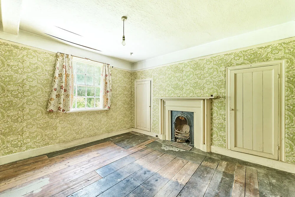 2 The Views, Penkhull New Road, Stoke-On-Trent - Auction Hammer Midlands