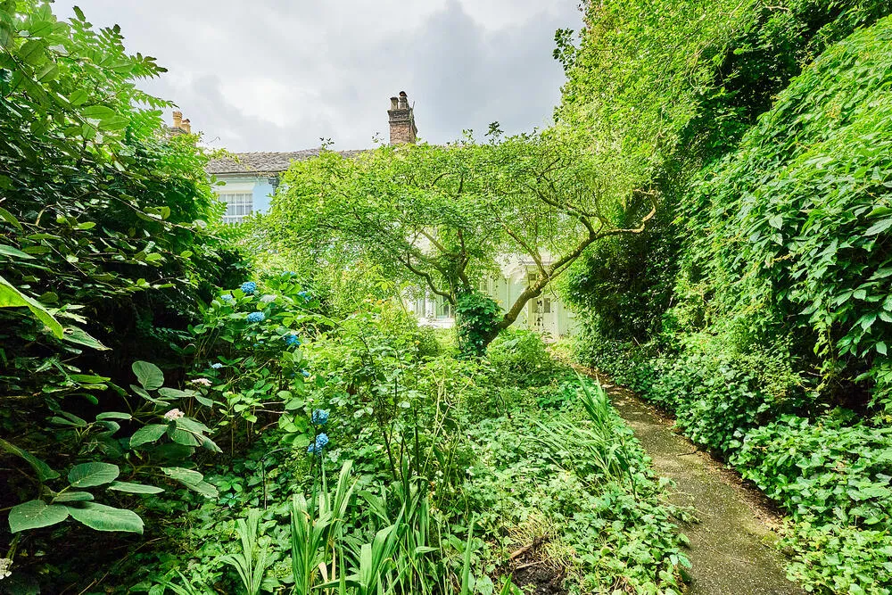 2 The Views, Penkhull New Road, Stoke-On-Trent - Auction Hammer Midlands