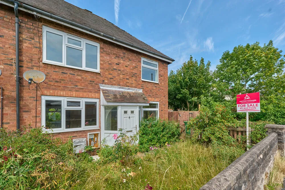 12 Olde Hall Road, Featherstone, Wolverhampton - Auction Hammer Midlands