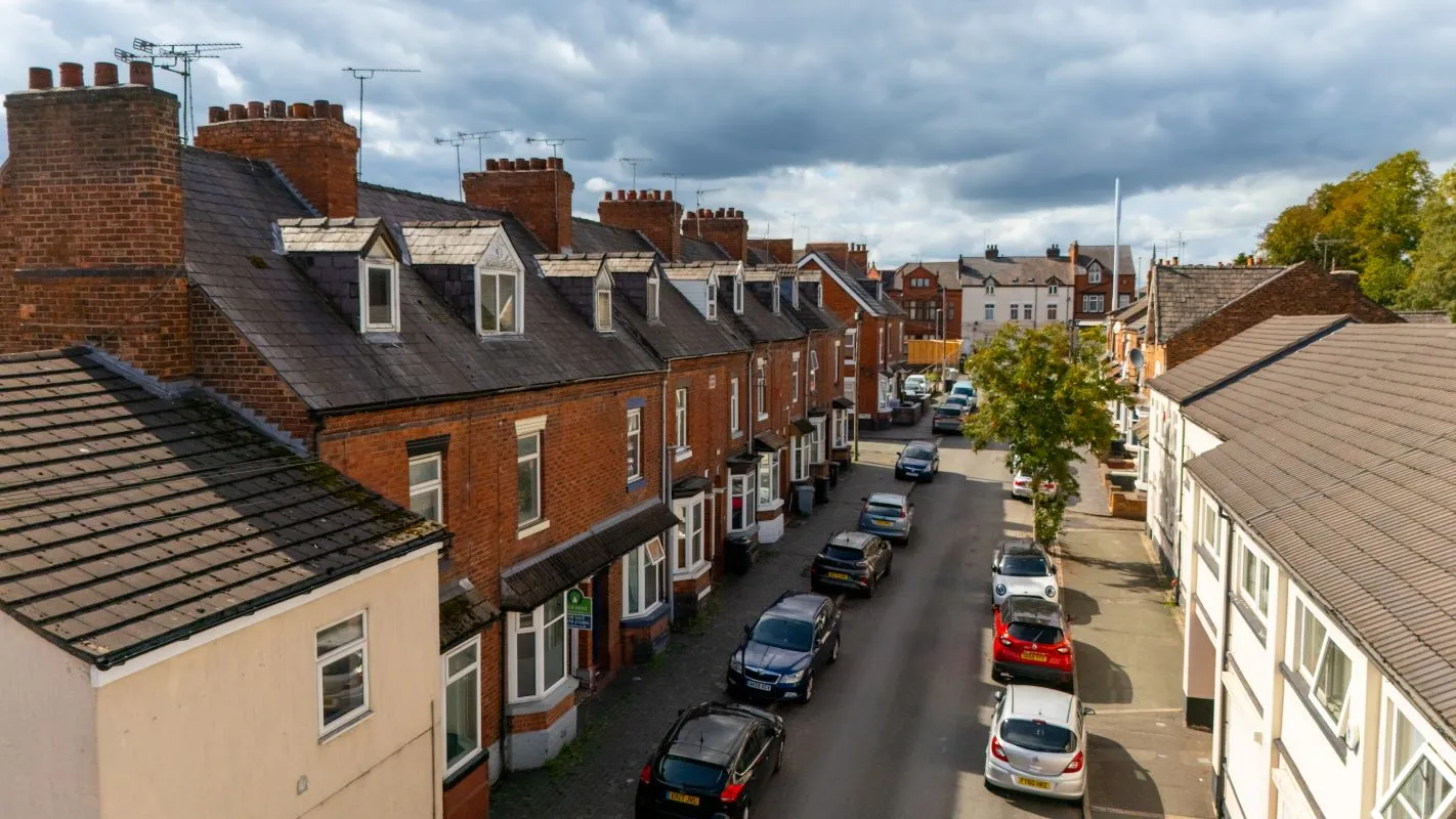 Crewe, Cheshire, CW2 7DE - Online Auctions
