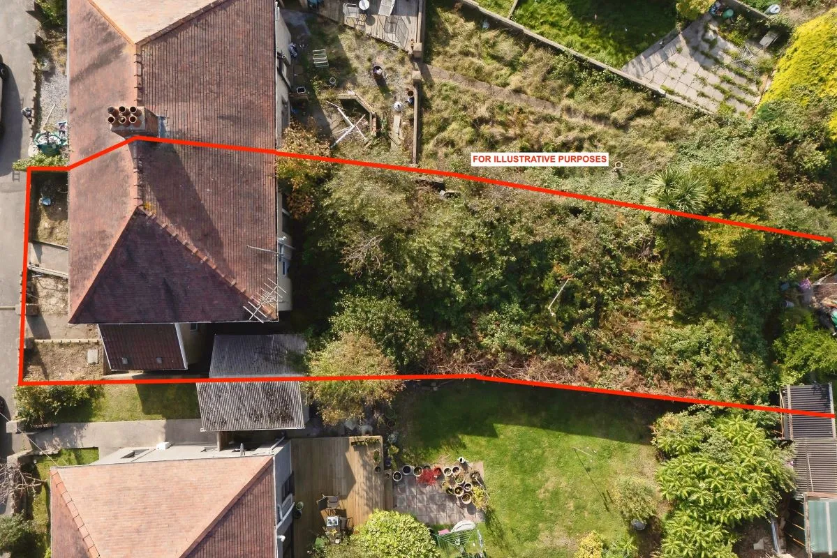 Penllergaer, Swansea, West Glamorgan, SA4 9BD - Online Auctions