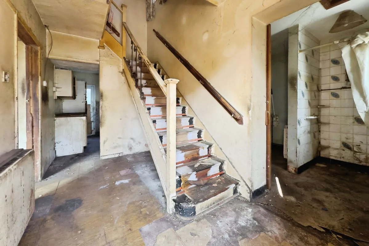 Penllergaer, Swansea, West Glamorgan, SA4 9BD - Online Auctions