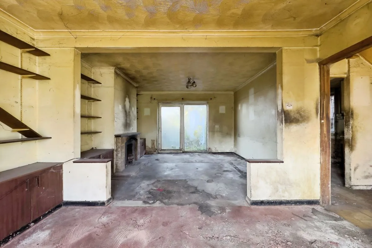 Penllergaer, Swansea, West Glamorgan, SA4 9BD - Online Auctions