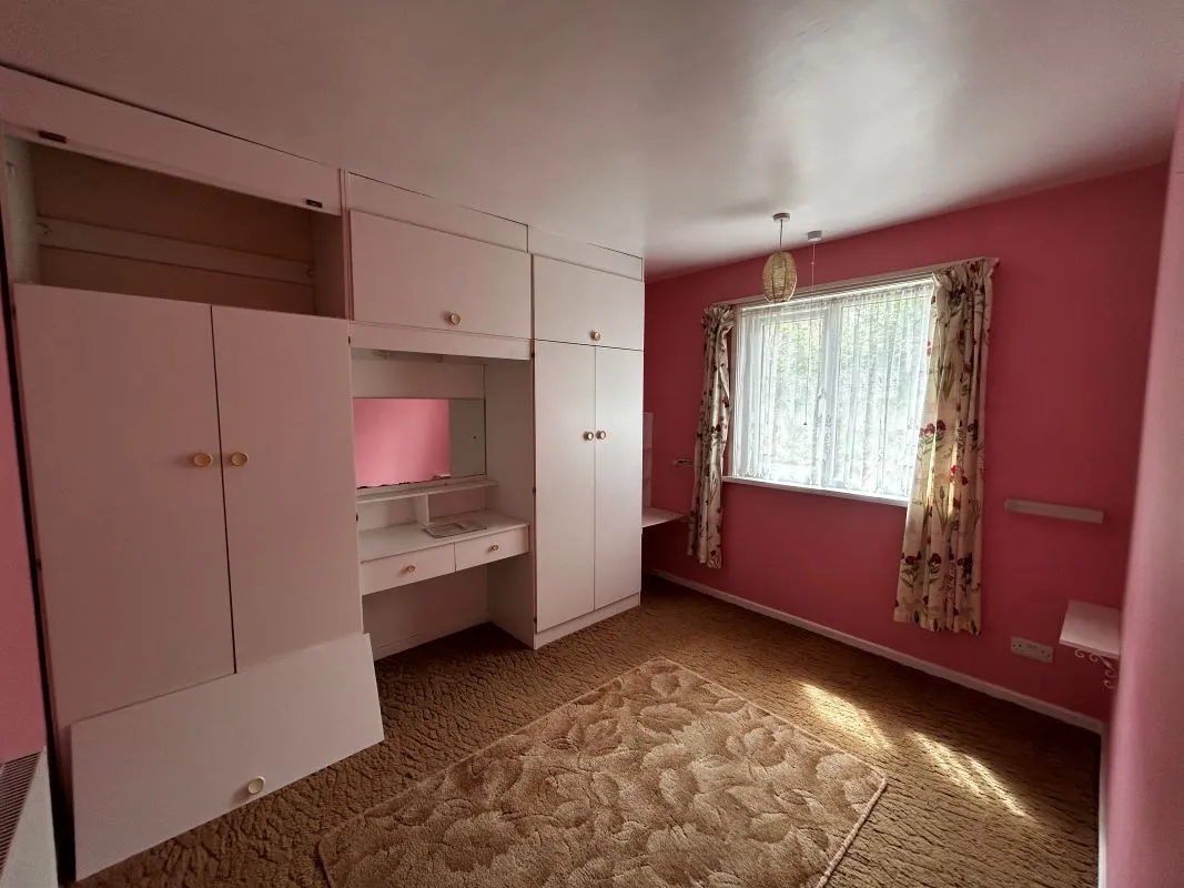 Login Terrace, Brecon, Powys, LD3 8UH - Online Auctions