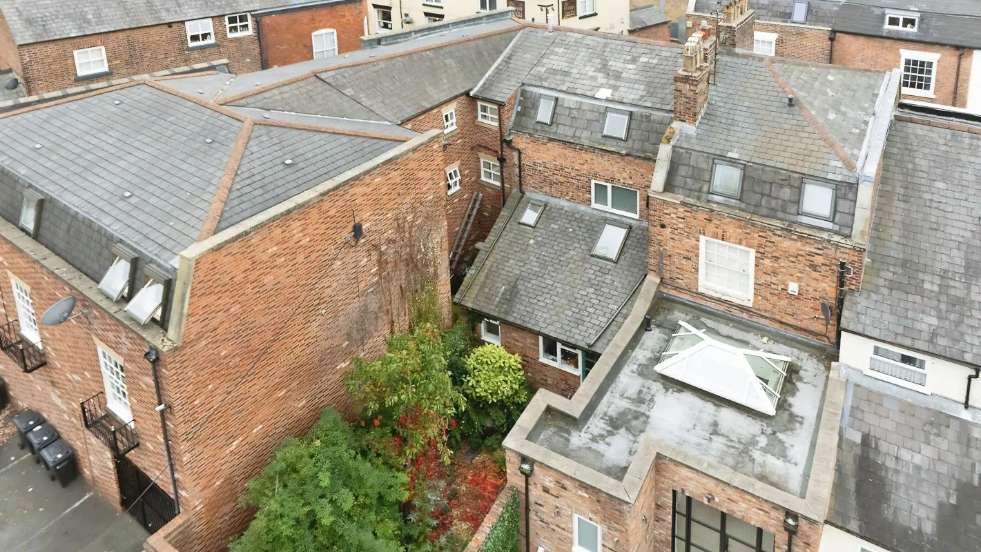 Chester, Cheshire, CH1 3ND - Online Auctions