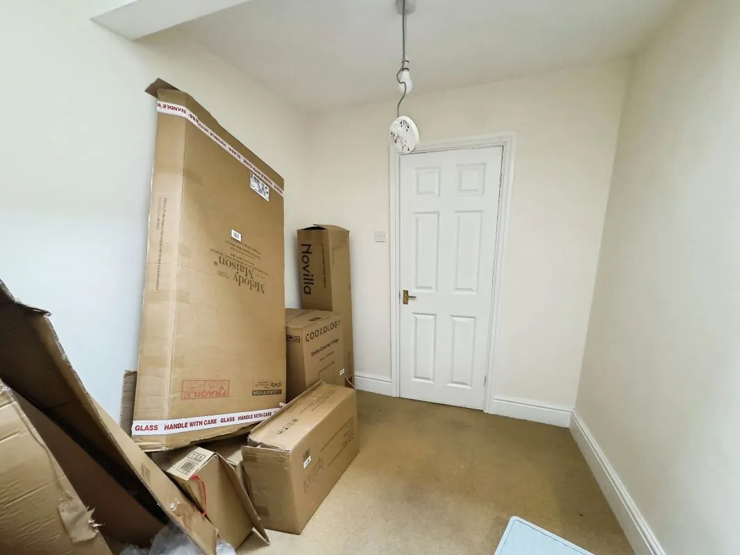 Chester, Cheshire, CH1 3ND - Online Auctions