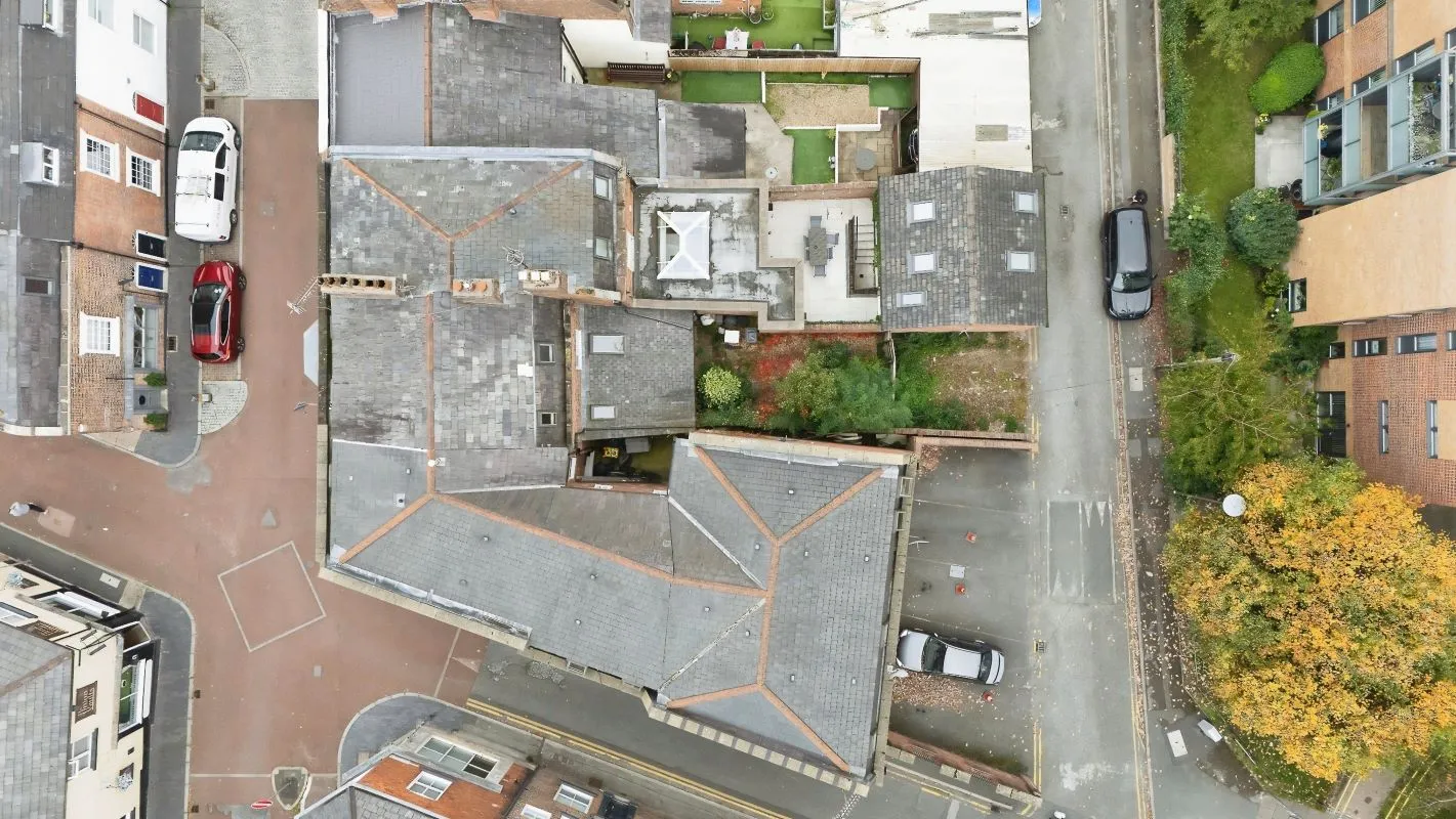 Chester, Cheshire, CH1 3ND - Online Auctions