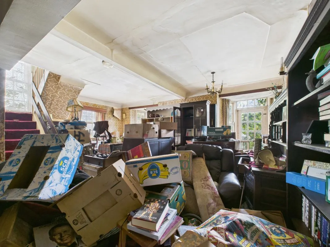 Holywell, Clwyd, CH8 7LS - Online Auctions