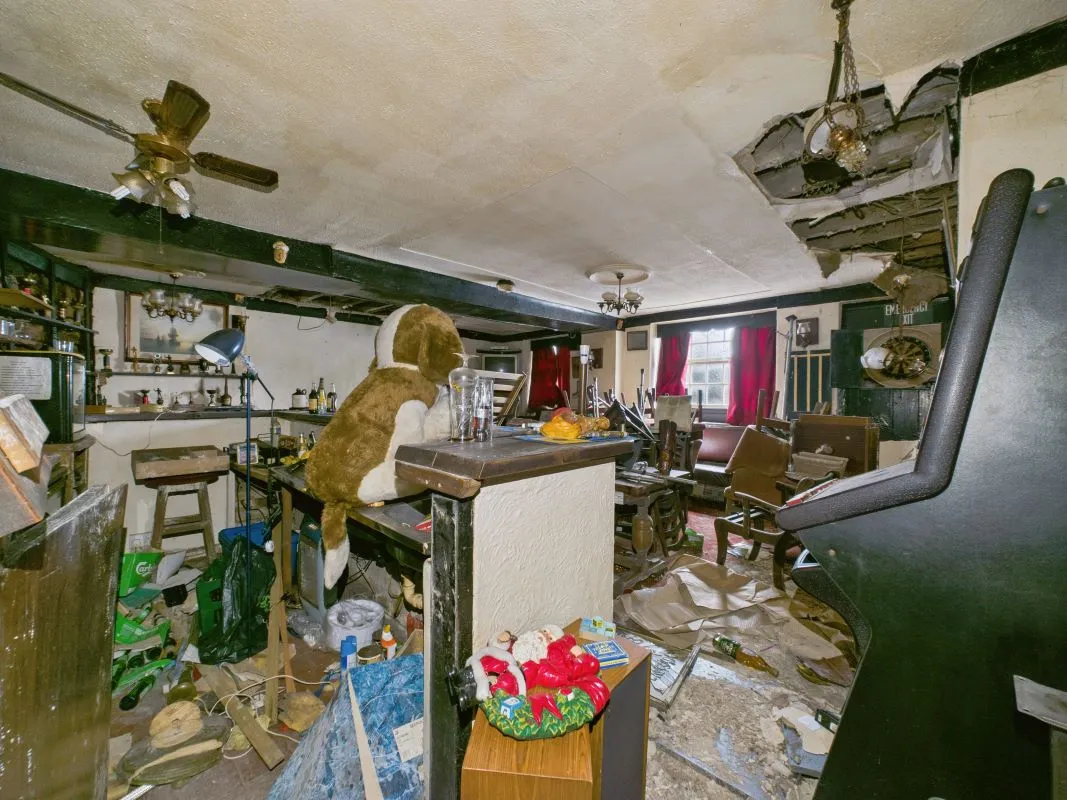 Holywell, Clwyd, CH8 7LS - Online Auctions