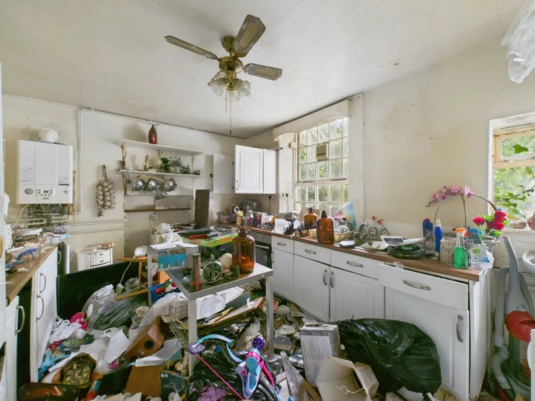 Holywell, Clwyd, CH8 7LS - Online Auctions