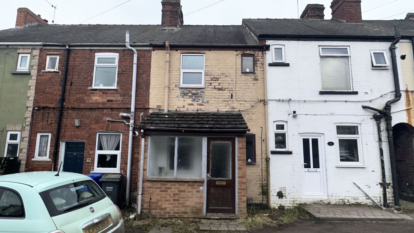 Park Street, Chesterfield, Derbyshire, S40 2HE - Online Auctions