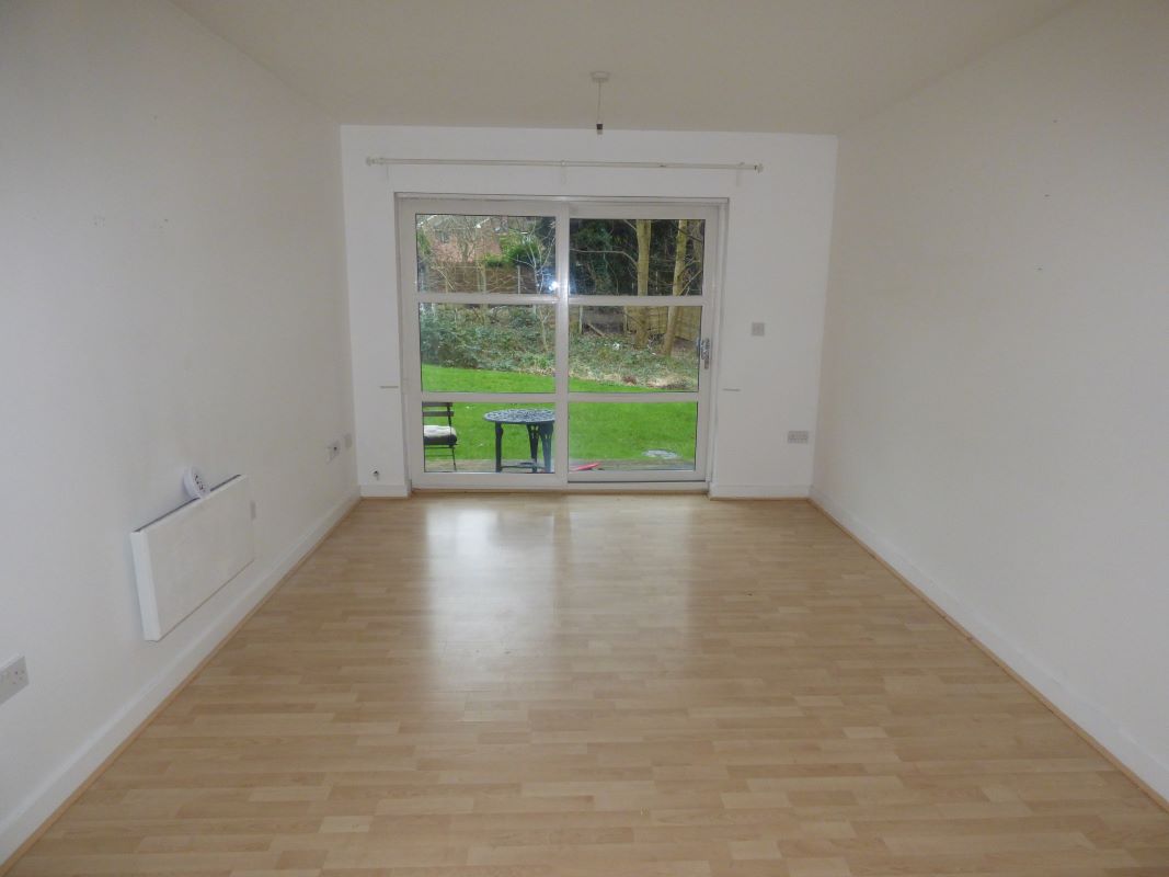 Ashton-under-Lyne, Lancashire, OL6 6QG - Online Auctions