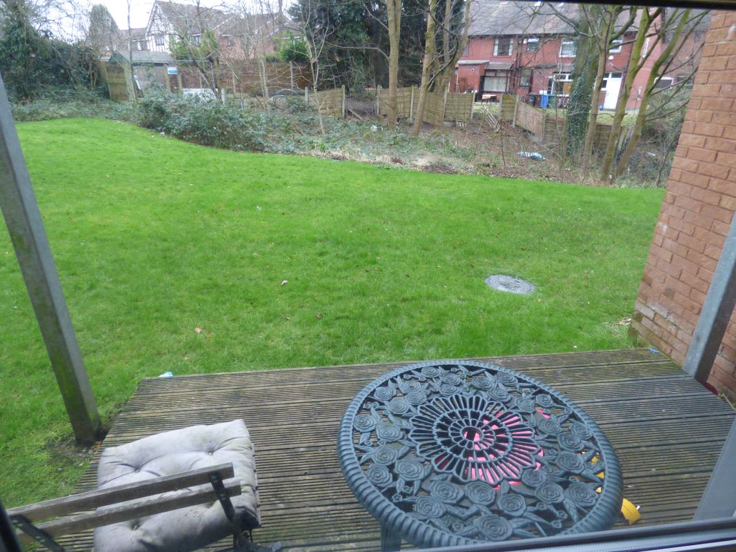 Ashton-under-Lyne, Lancashire, OL6 6QG - Online Auctions