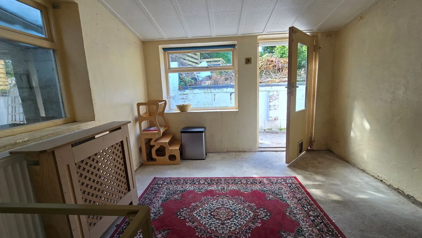 Pentrecagal, Newcastle Emlyn, Carmarthenshire, SA38 9HT - Online Auctions
