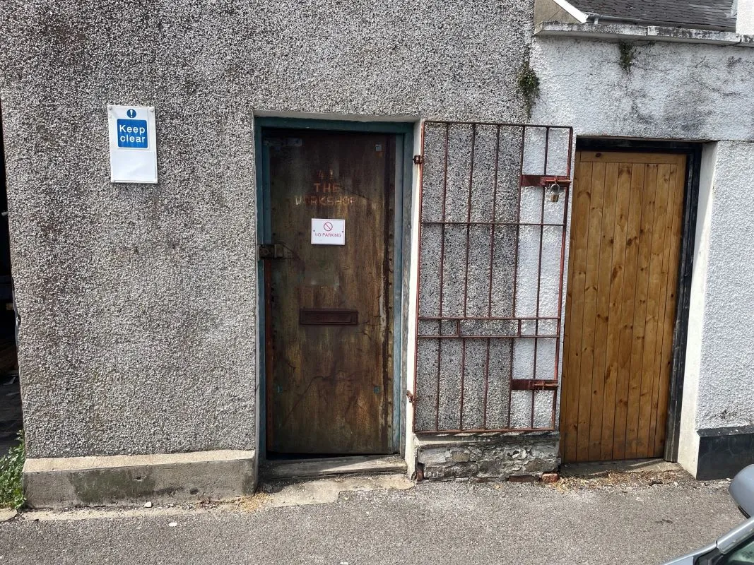 41 Ilminster Street, Barry, CF63 1BT - Online Auctions