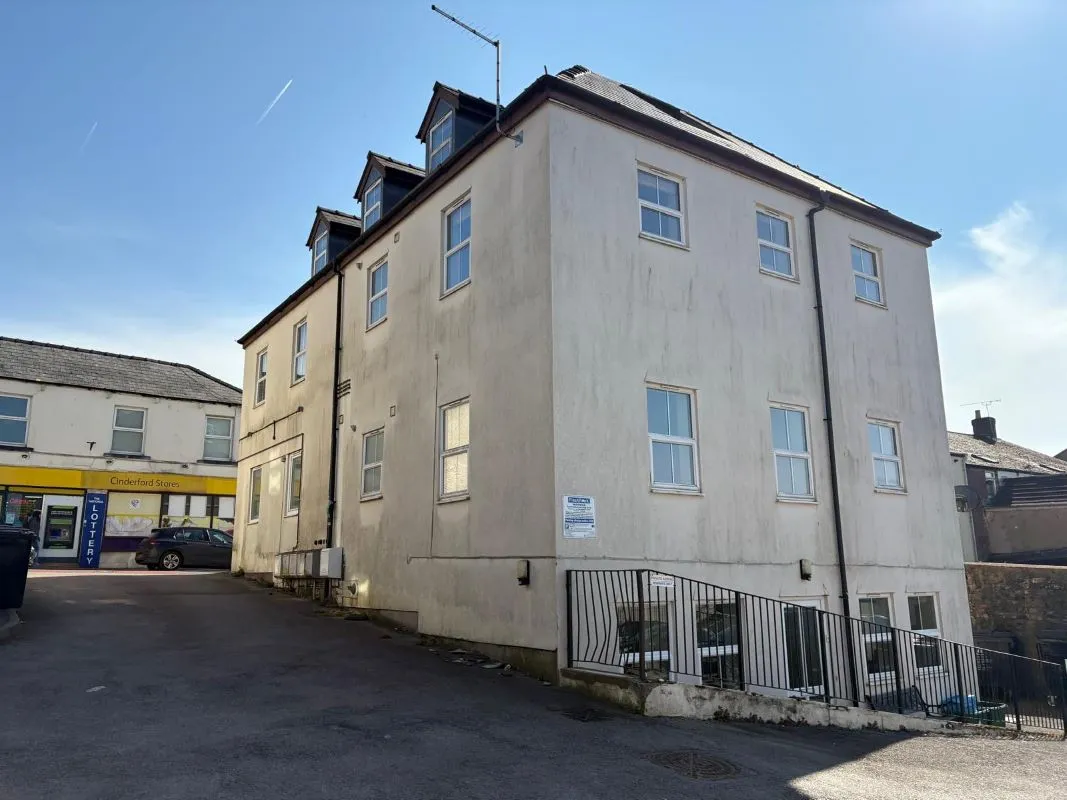 29 Market Street, Cinderford, Gloucestershire, GL14 2RT - Online Auctions