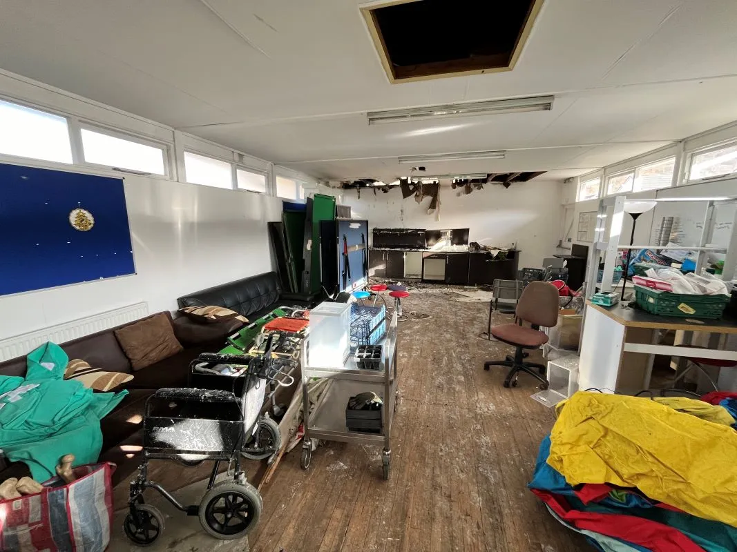 Nixonville Road, Merthyr Vale, Mid Glamorgan, CF48 4RF - Online Auctions