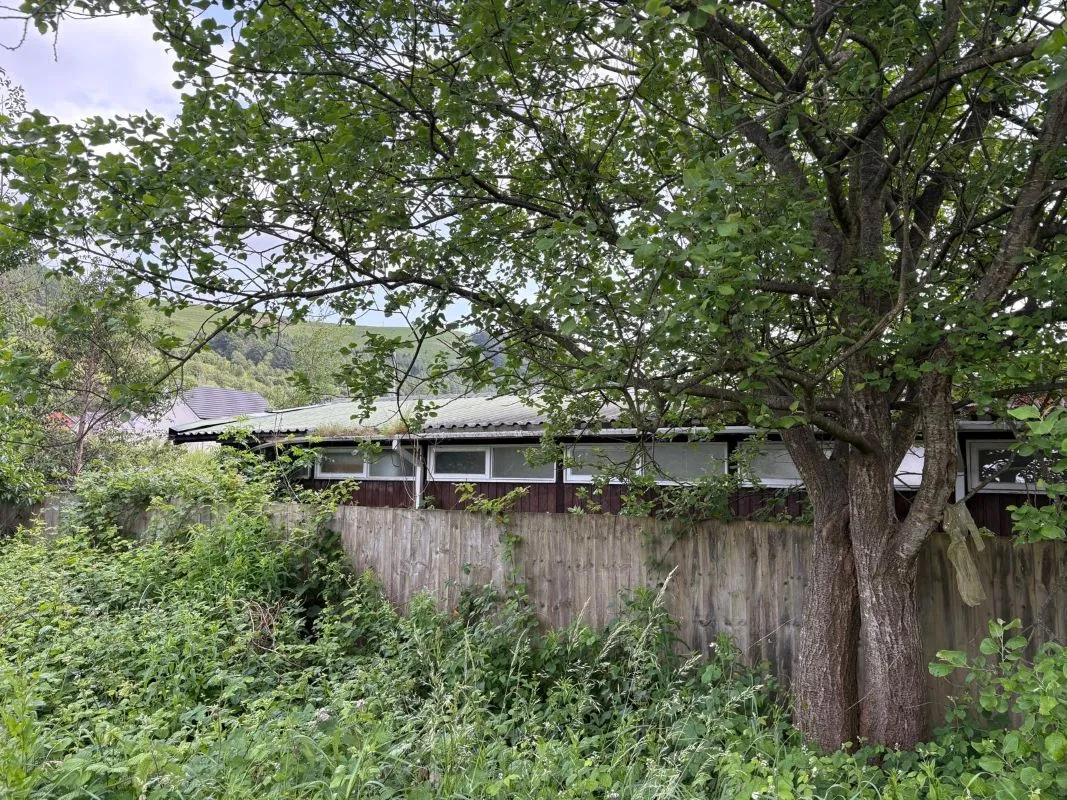 Nixonville Road, Merthyr Vale, Mid Glamorgan, CF48 4RF - Online Auctions