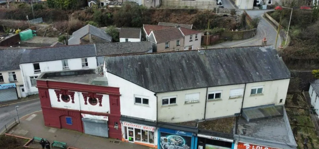 Pontypridd, CF37 1SG - Online Auctions