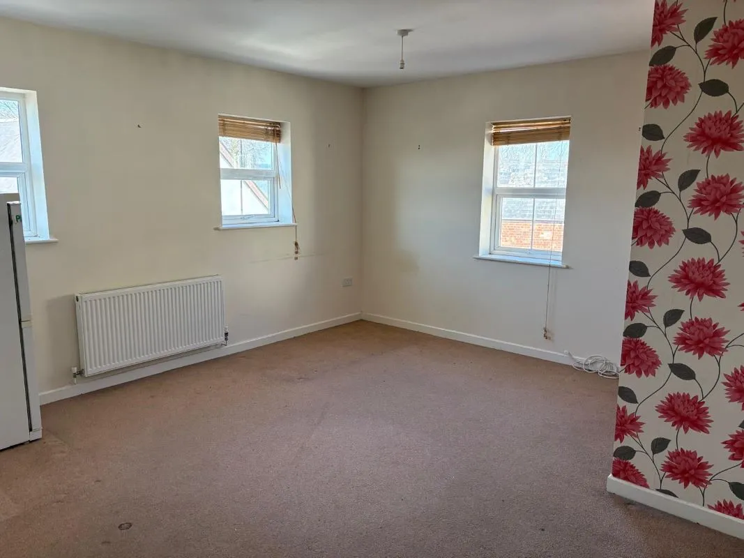 29 Market Street, Cinderford, Gloucestershire, GL14 2RT - Online Auctions