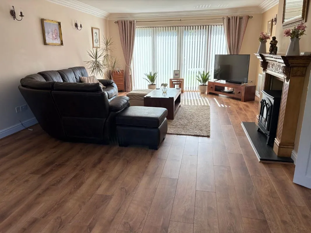 Westfield Road, Waunarlwydd, Swansea, SA5 4SJ - Online Auctions