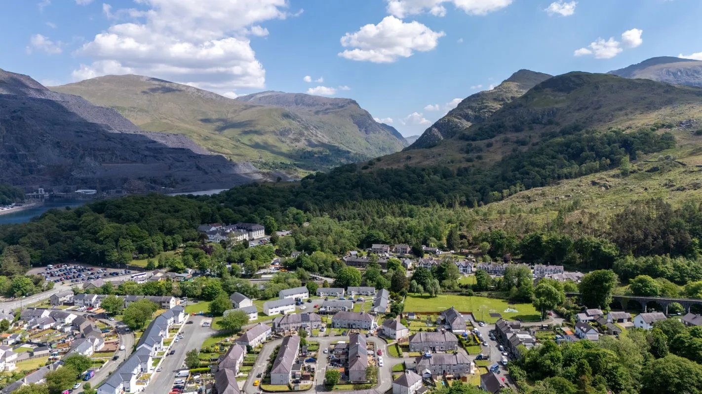 Craig Y Nos, Church Road, Llanberis, Caernarfon, Gwynedd, LL55 4TF - Online Auctions