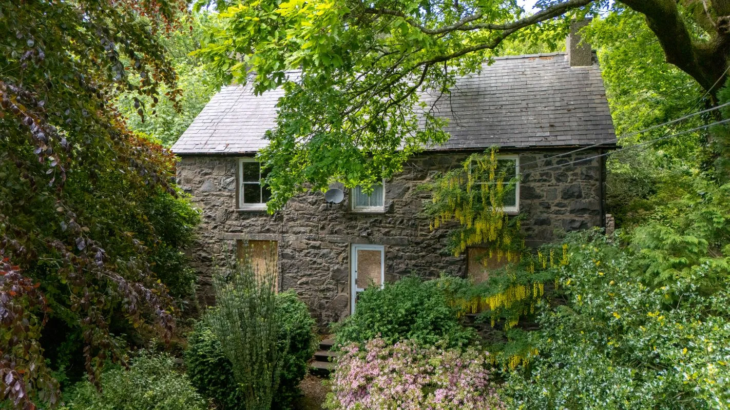 Craig Y Nos, Church Road, Llanberis, Caernarfon, Gwynedd, LL55 4TF - Online Auctions