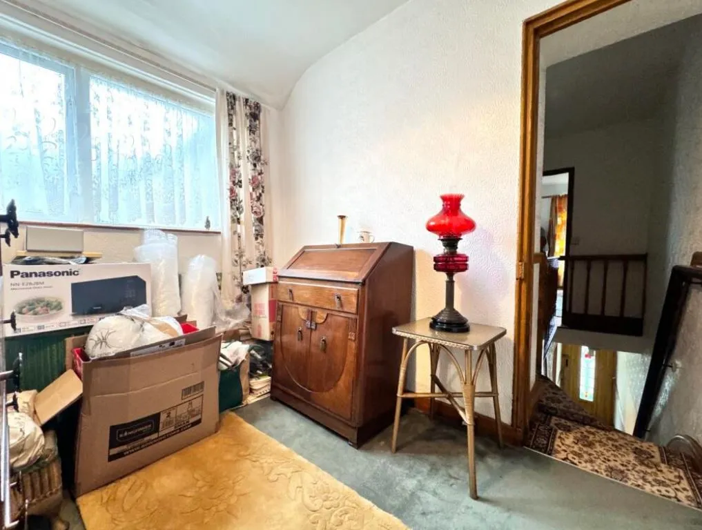 Penrhiwceiber, Mountain Ash, Rhondda Cynon Taff, CF45 3TP - Online Auctions