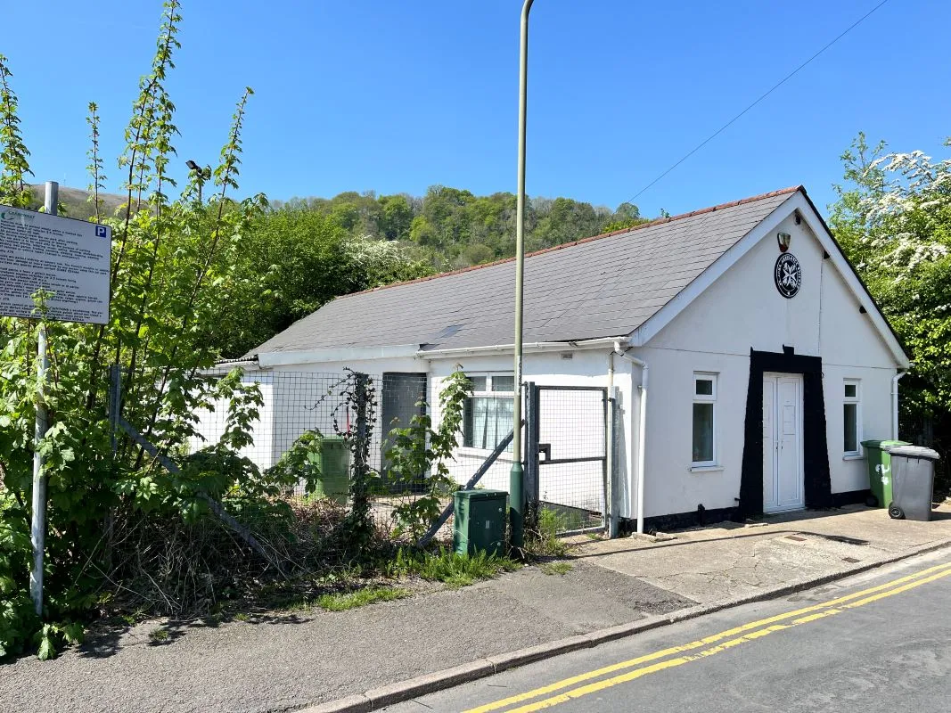 Tredegar Terrace, Risca, Caerphilly, NP11 6BT - Online Auctions
