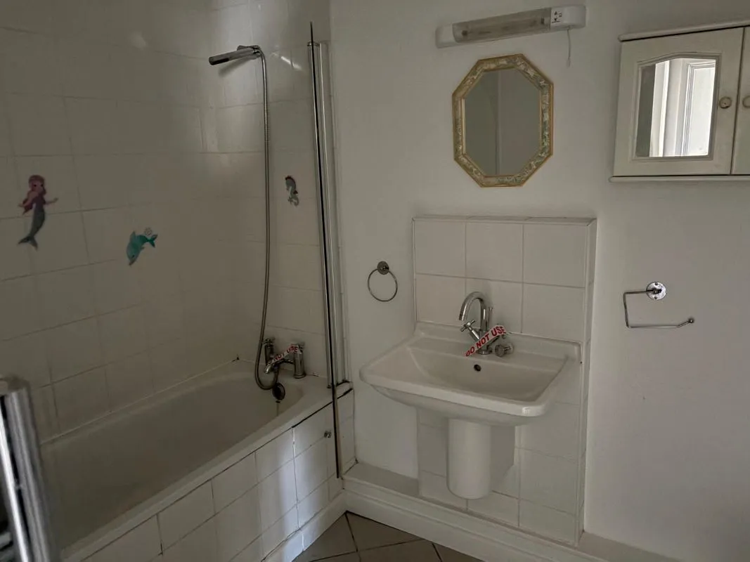 29 Market Street, Cinderford, Gloucestershire, GL14 2RT - Online Auctions