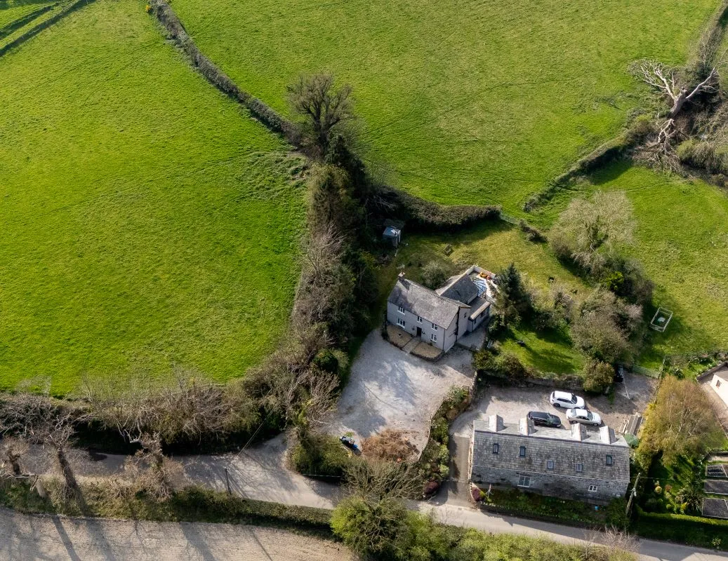 Ty Derwen & & Associated Land, Ffordd Llanelwy, Betws Yn Rhos, Abergele, Clwyd, LL22 8AN - Online Auctions