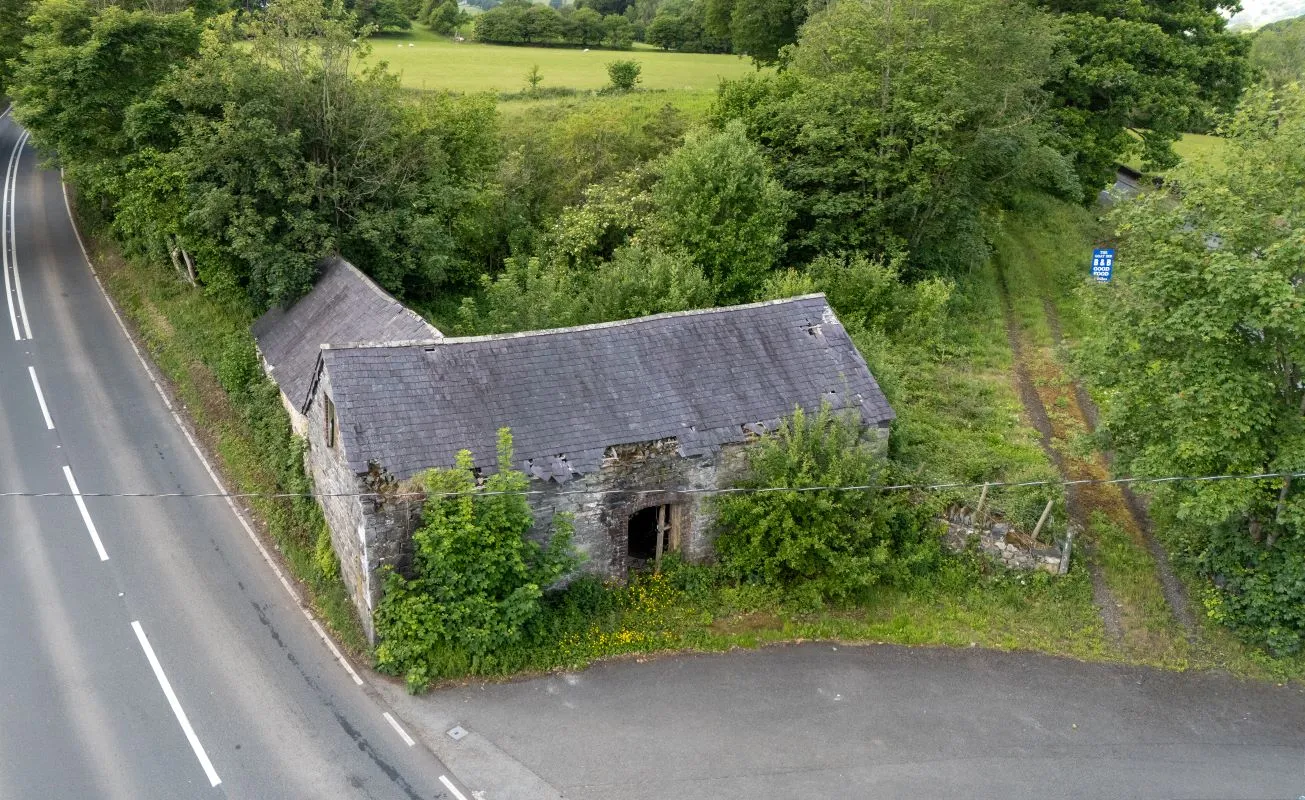 Corwen, Clwyd, LL21 9NU - Online Auctions