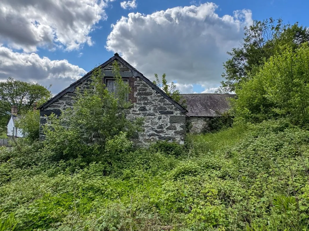 Corwen, Clwyd, LL21 9NU - Online Auctions