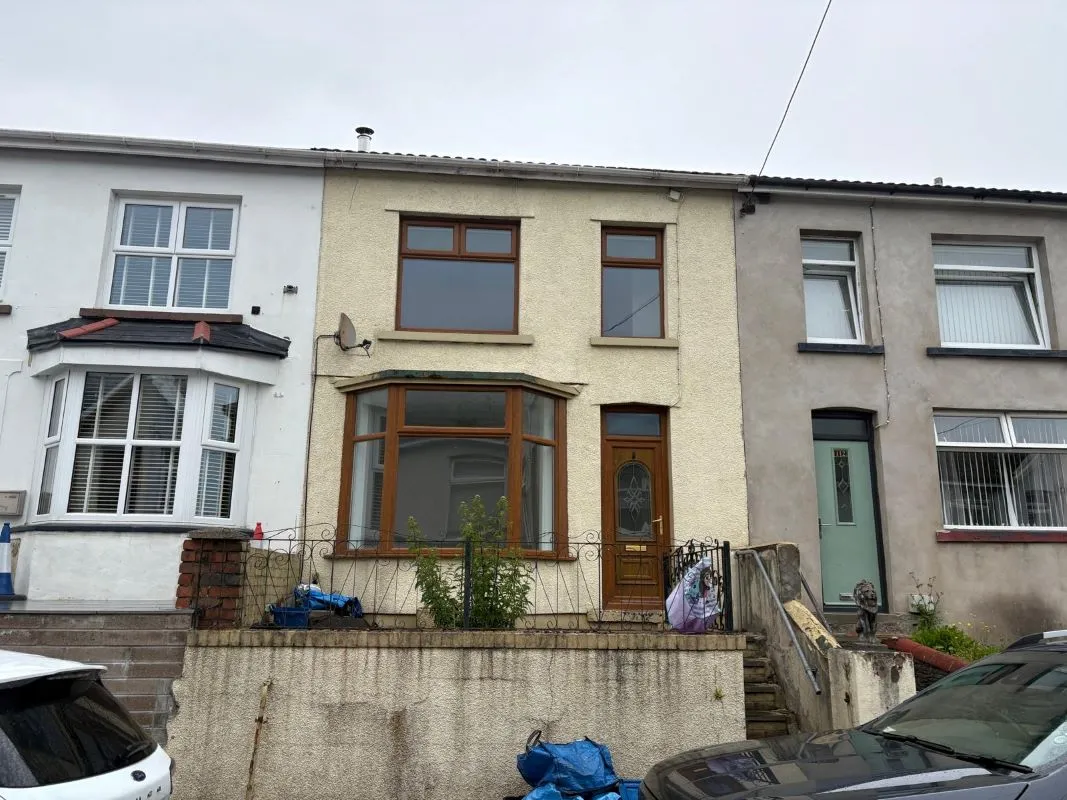 Bedlinog, Treharris, Merthyr Tydfil, CF46 6RG - Online Auctions