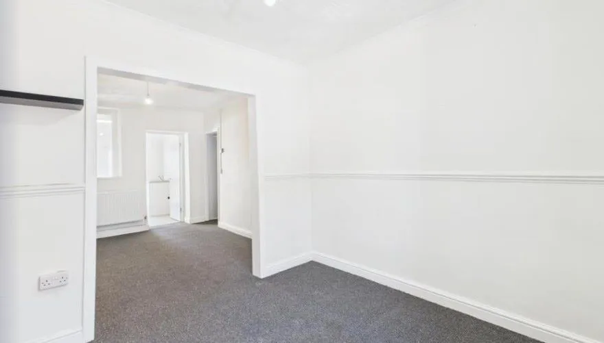 Pritchard Street, Treharris, Merthyr Tydfil, CF46 5HS - Online Auctions