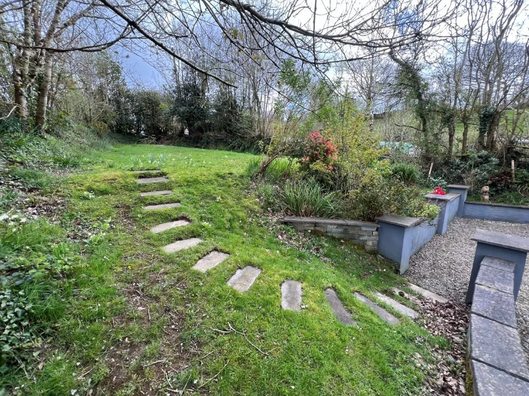 Mydroilyn Road,, Llanarth, Ceredigion, SA47 0QT - Online Auctions