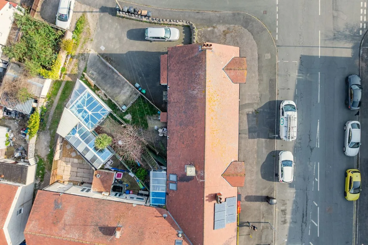 Rhos on Sea, Colwyn Bay, Clwyd, LL28 4LL - Online Auctions
