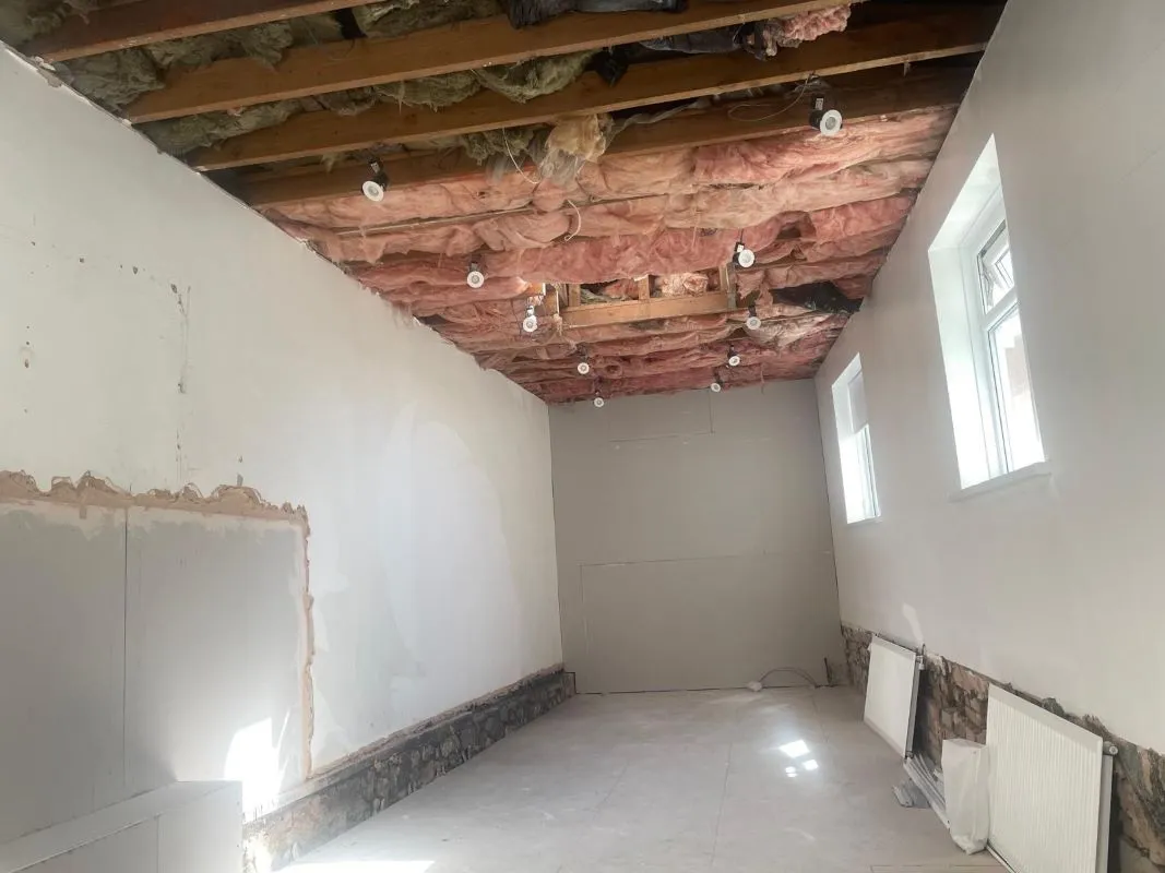 Mount Stuart Arcade, Cardiff, CF10 5ES - Online Auctions