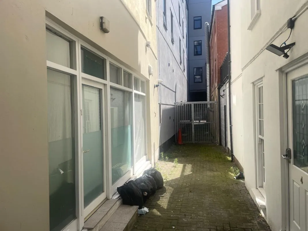 Mount Stuart Arcade, Cardiff, CF10 5ES - Online Auctions