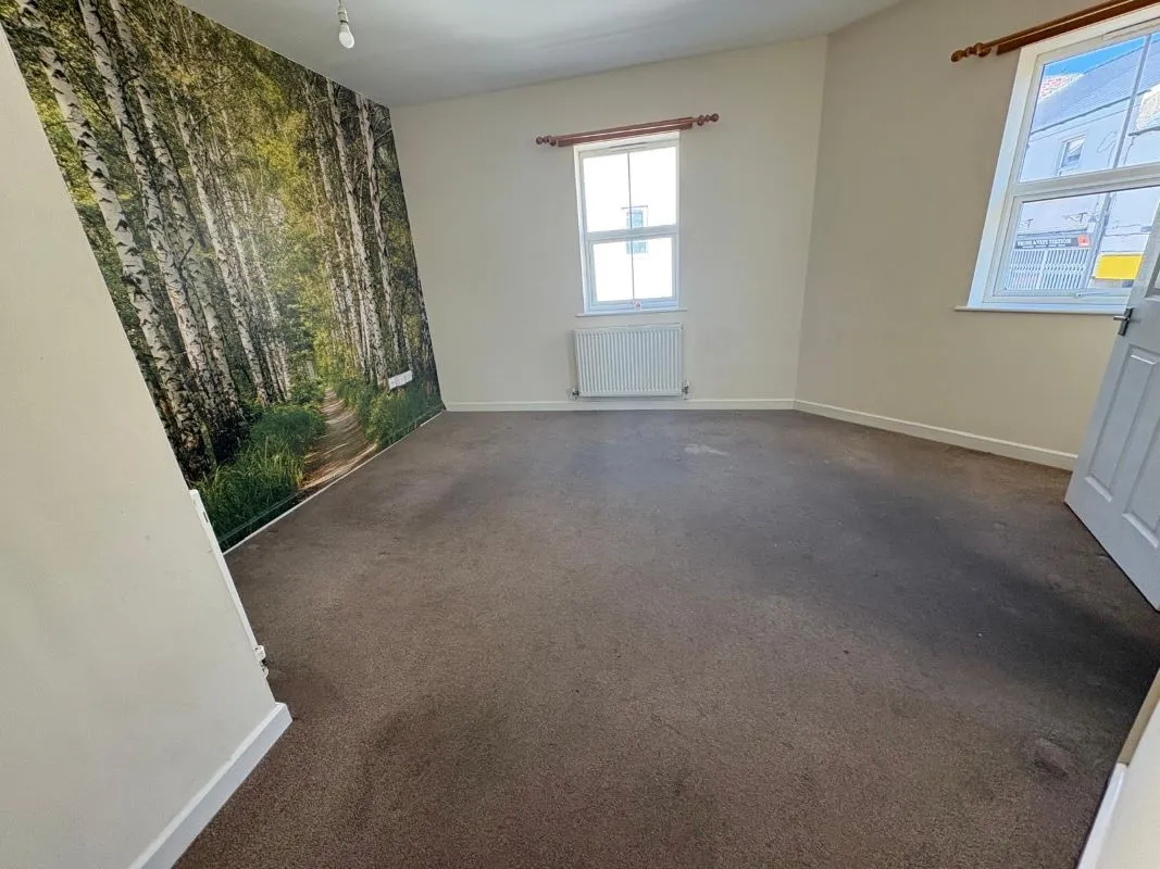 29 Market Street, Cinderford, Gloucestershire, GL14 2RT - Online Auctions